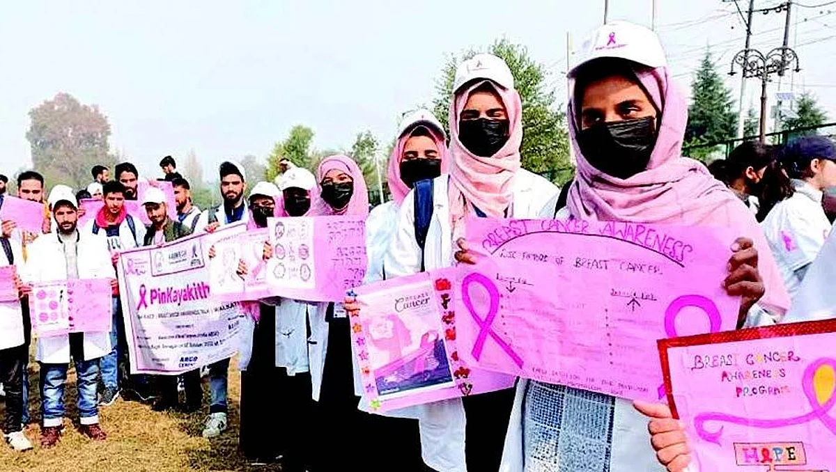 A walkathon was arranged in order to emphasise the importance of physical activity in prevention of cancers, including breast cancer.