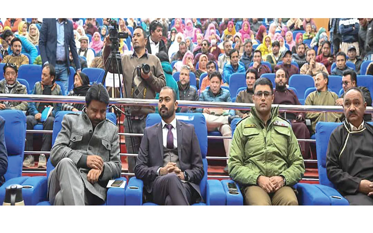 Ladakh UT foundation Day observed