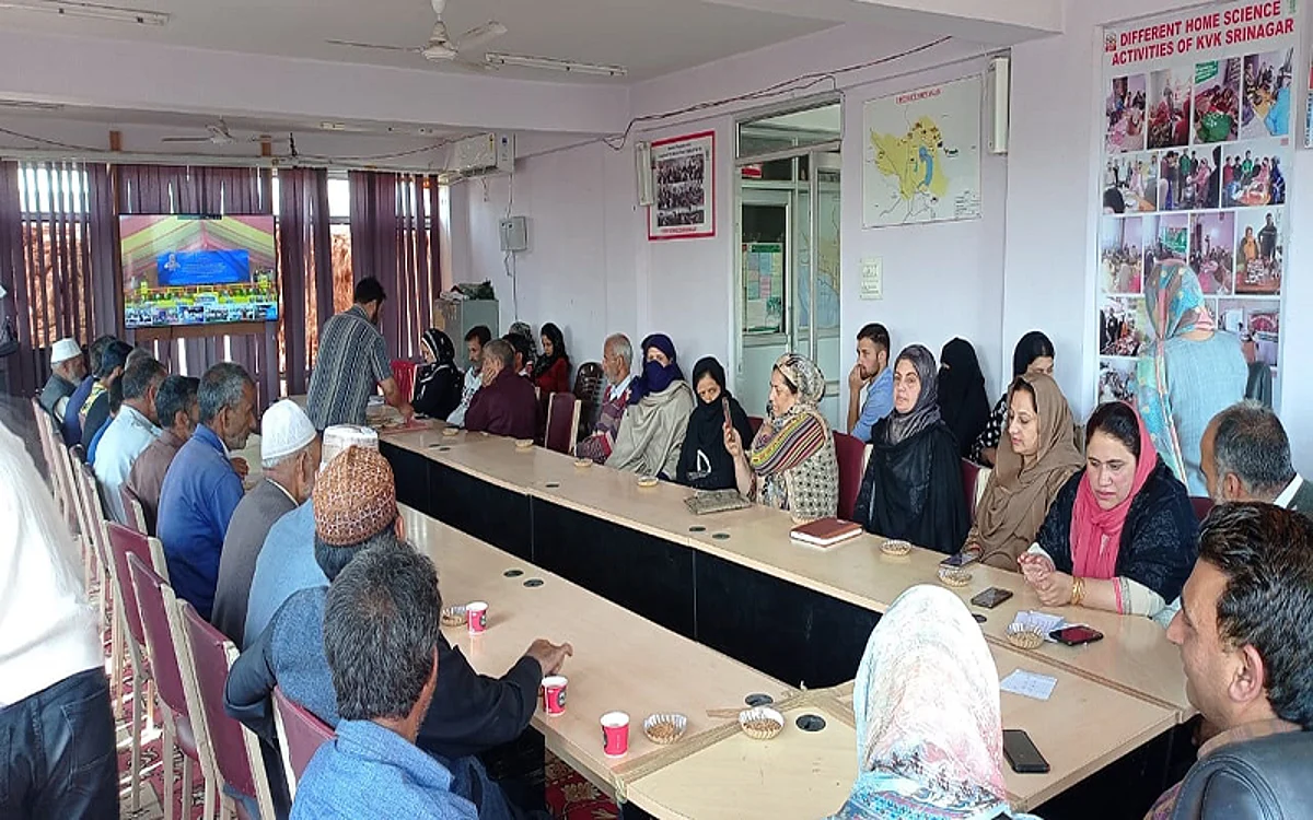 KVK Srinagar organises PM KISAN Samman Sammelan at SKUAST-K