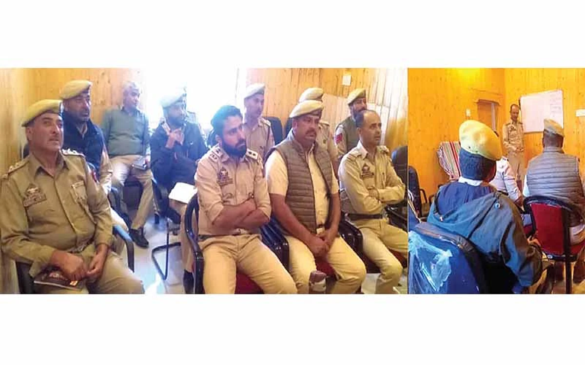 Police personnel in Budgam receive training on investigation techniques