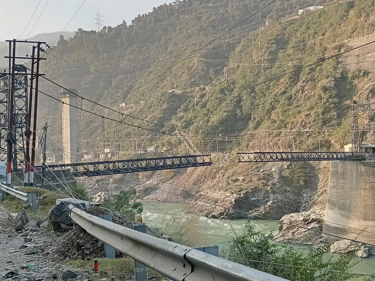 Bridge-launching work of the unsafe Jhula Bridge over River Chenab was started on September 15 and the launching of the new BSB was started on October 1.