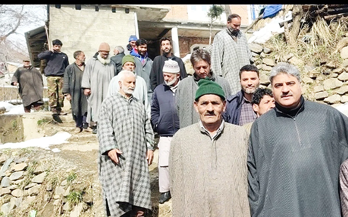 Ensure uninterrupted power supply during winter in District Ramban: Sajjad Shaheen