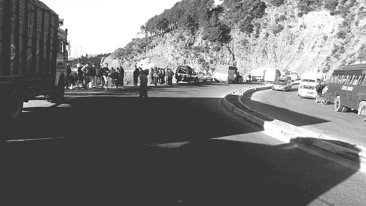 A policeman who was part of the rescue operation said that it took more than an hour to retrieve the dead and the injured from the 700-feet deep gorge.