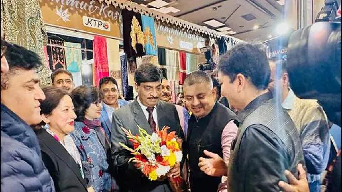 Yesterday, during the celebration of J&K Day here, Chief Secretary Dr Arun K Mehta along with other Head of Departments and dignitaries visited this stall displaying live sapphire stones and appreciated the innovative efforts of the mining department to attract the public towards this rare precious gem extracted in the Jammu region.