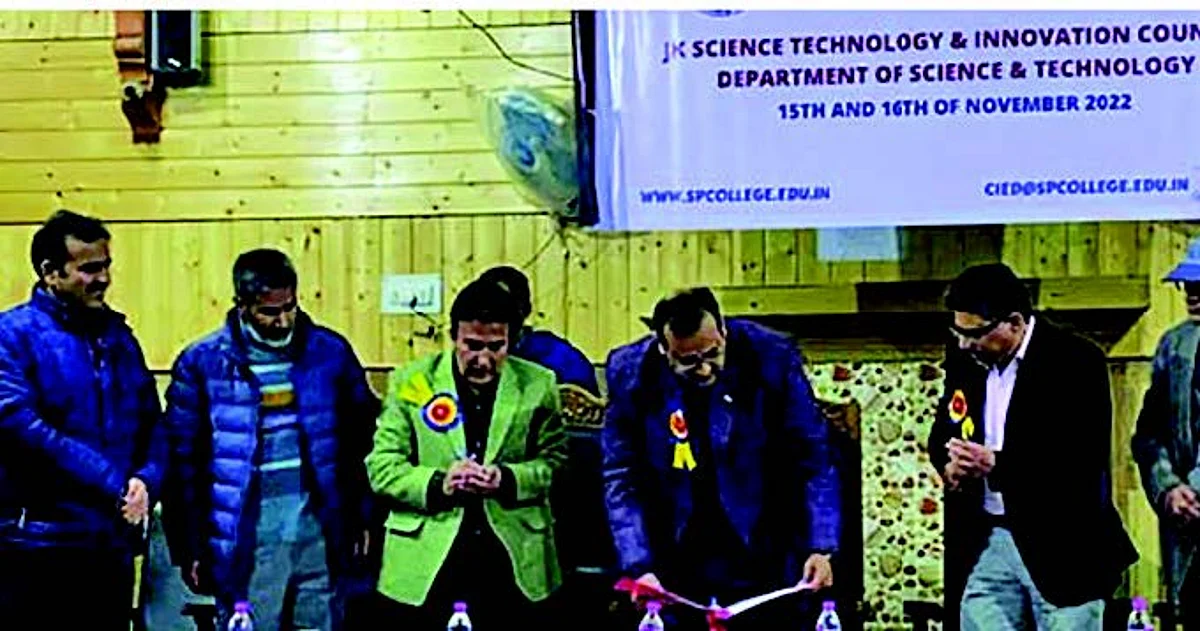 He also highlighted various schemes and initiatives of JKST&IC that aim at boosting innovations in the Union Territory. Bhagat also complimented the CIED for collaborating with JKSTIC in holding this event.