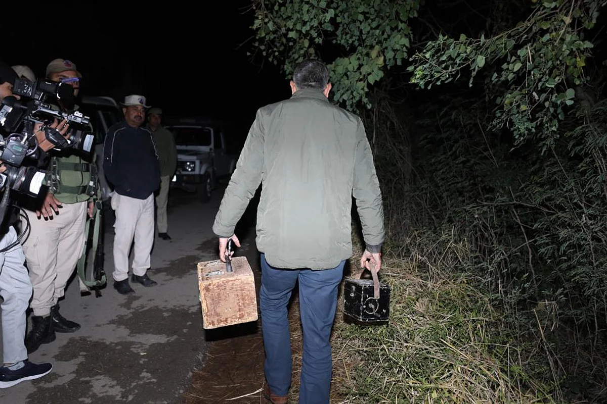 Bomb disposal squad found explosives in a backpack at Phallian Mandal in the outskirts of Jammu on Monday night.