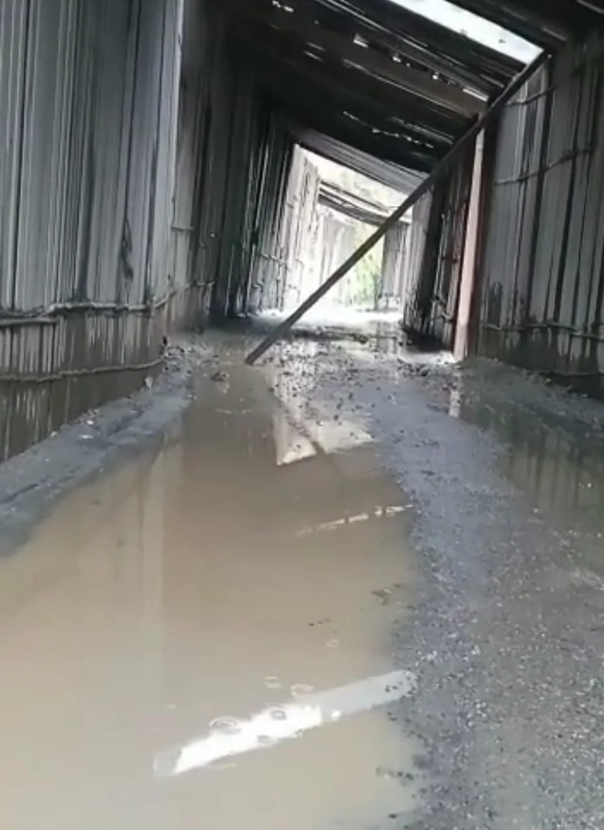Rains continue along Sgr-Jmu national highway