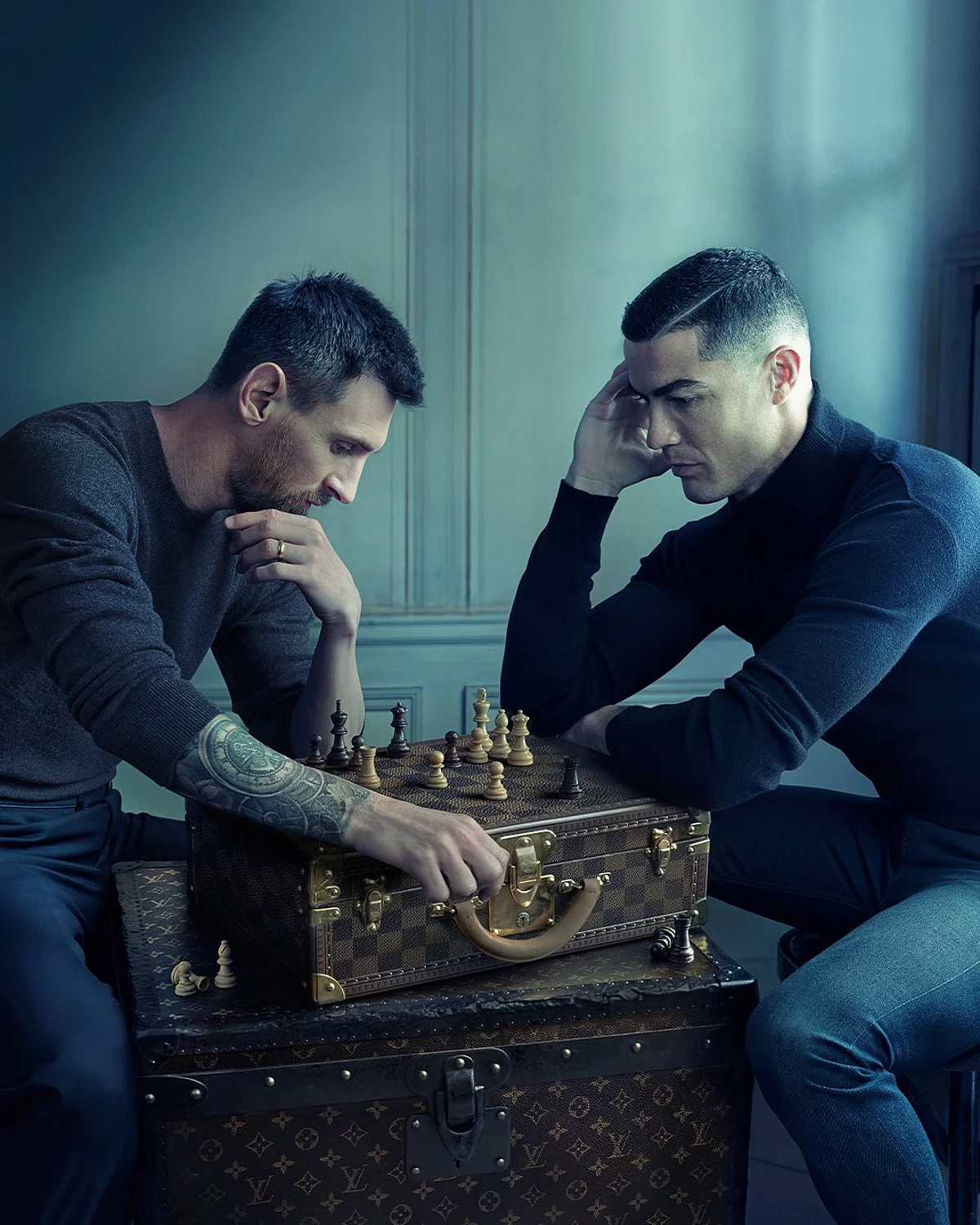 The Louis Vuitton briefcase on which Ronaldo and Messi are playing chess was part of the 2018 World Cup in which the FIFA World Cup trophy was presented ahead of the opening fixture and the final.