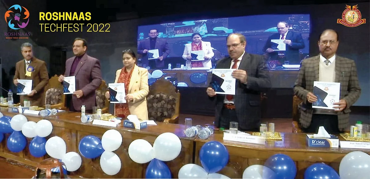 5-day techfest ‘Roshnaas’ begins at KU
