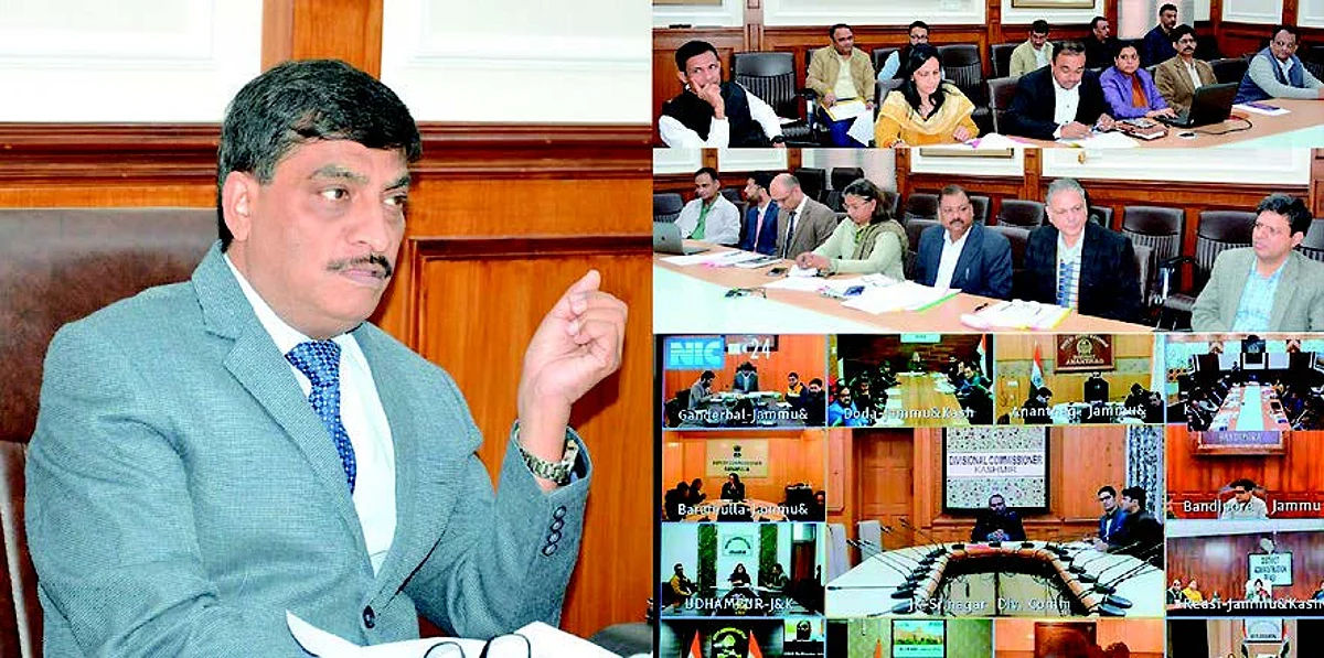 He directed all the Deputy Commissioners to take up the Aadhaar saturation in mission mode so that effective and efficient public services are provided to the people.