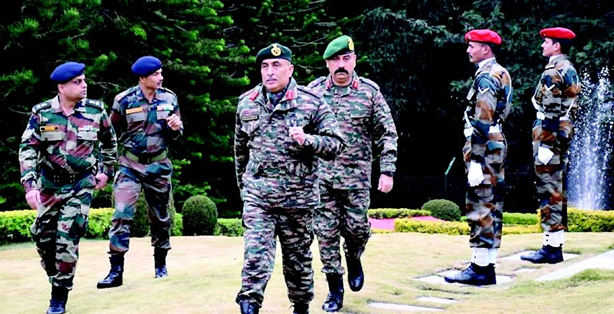 In Rajouri, he was welcomed by field commanders including GoC Ace of Spades Division.