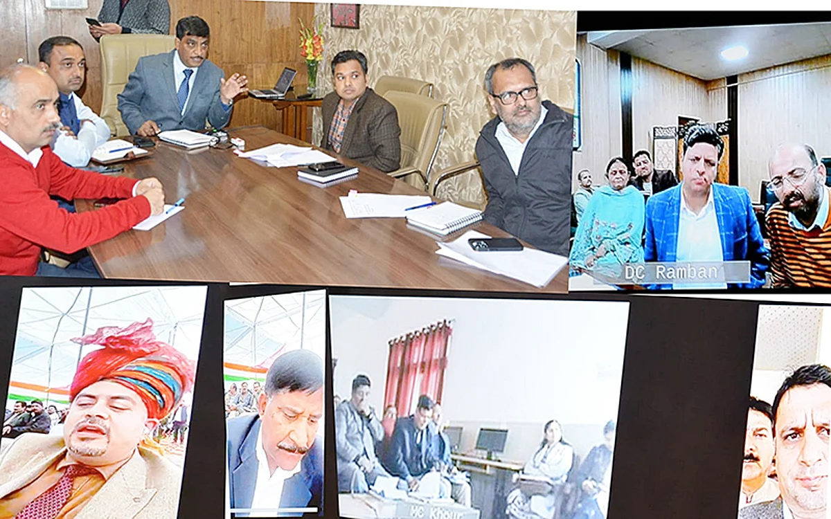 CS interacts with Prabharis of Jammu division under MTMP