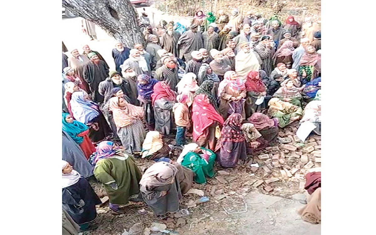 Elderly people face hardships in availing social welfare benefits in Ganderbal