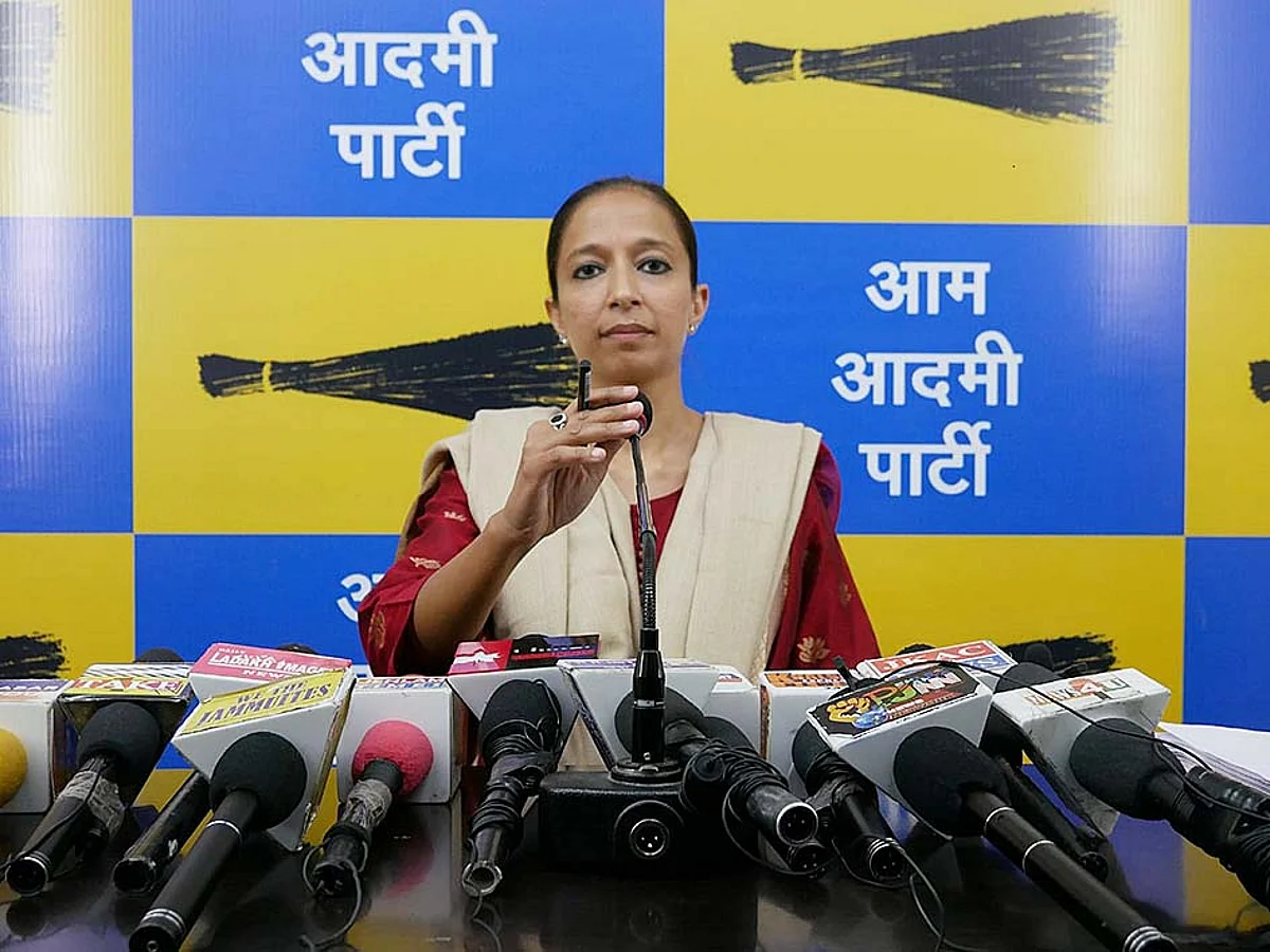 Daily wagers issue a symbol of Govt’s failure : AAP