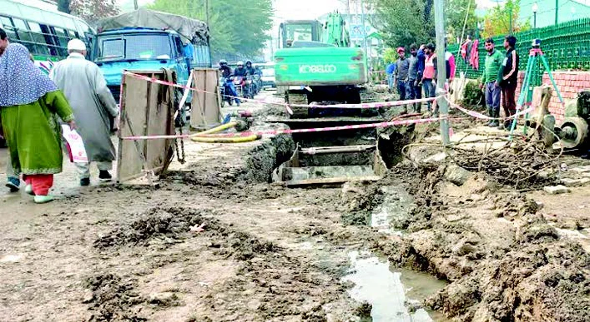 "Srinagar has been defaced by these mega construction projects,” said a trader.