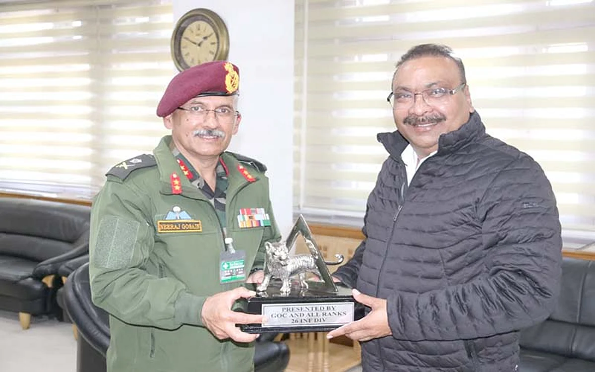 GOC 26 Div discusses security scenario with DGP