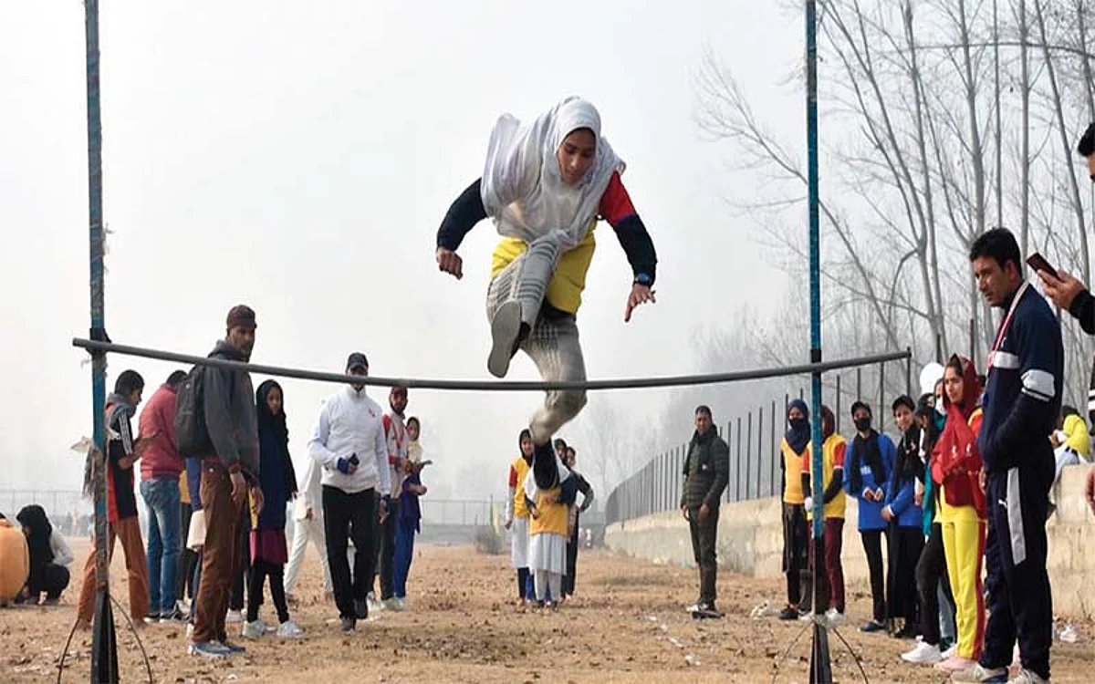 Inter-Zonal athletic meet inaugurated in Pulwama