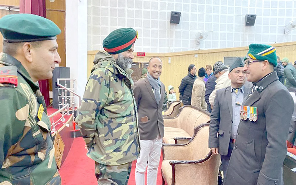 Army holds Veterans Day meet
