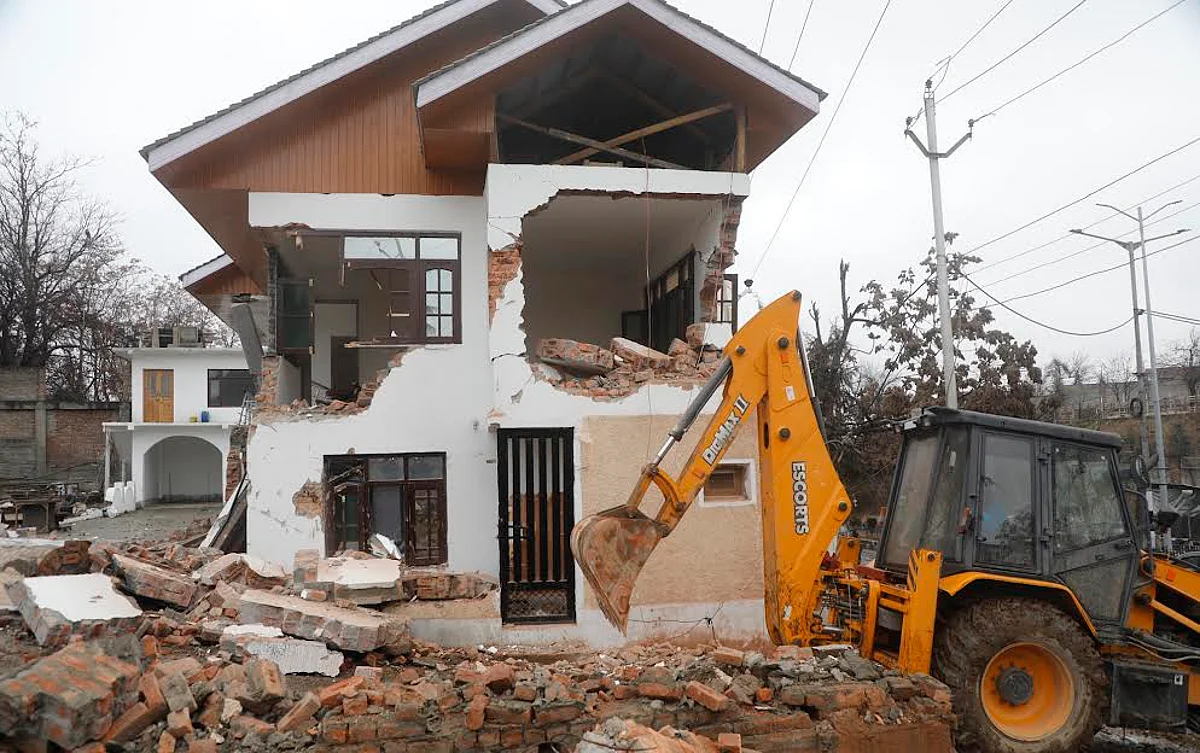 The authorities have reiterated that the main target of the drive was to bring down “high-profile land grabbers”.