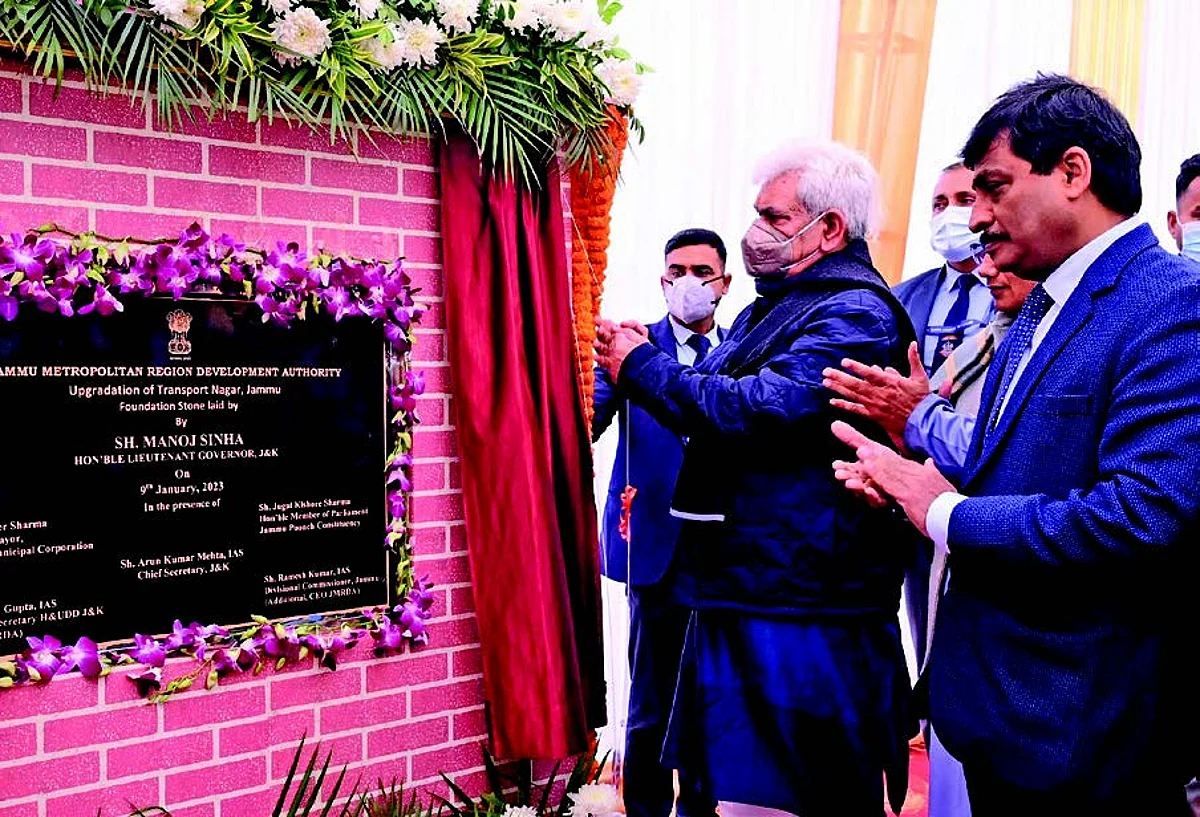 The LG highlighted the significant role of the people in realising the vision of developing vibrant and sustainable cities.