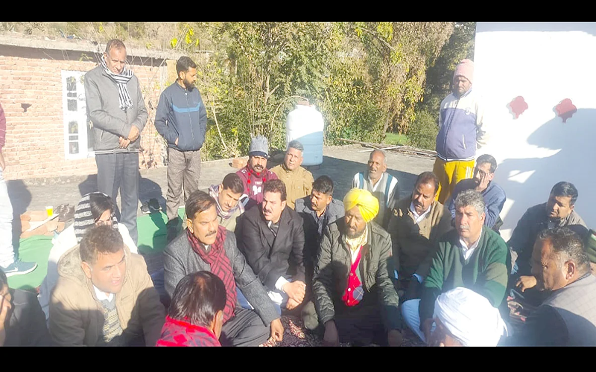 AAP leaders visit Dhangri village