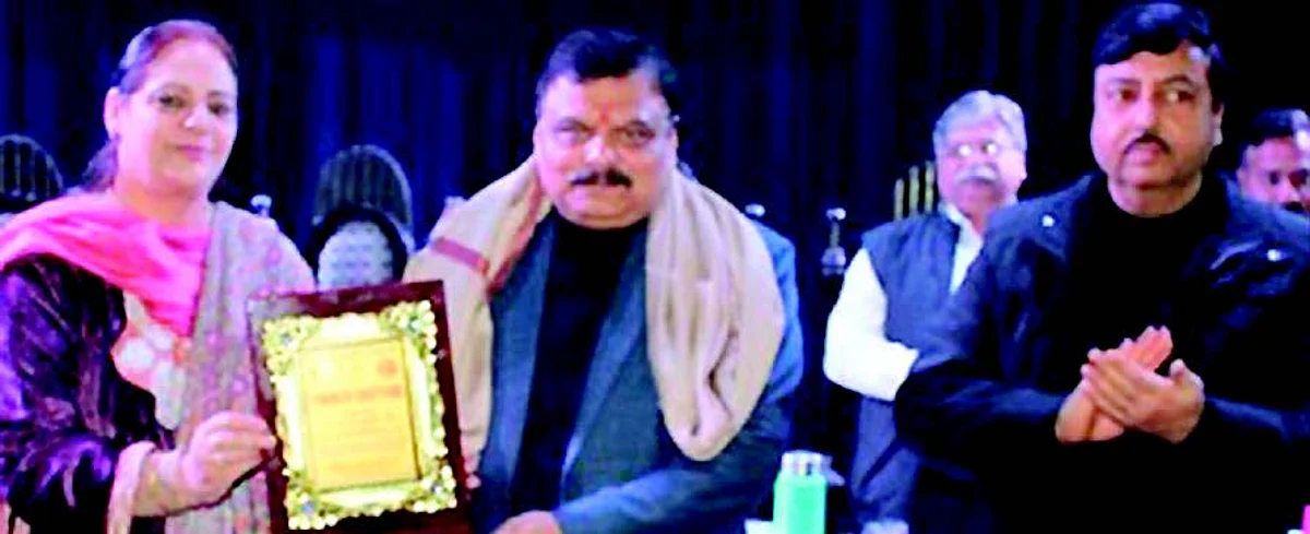 Alok Kumar congratulated and appreciated the organizers for holding such an informative workshop on NAAC awareness.
