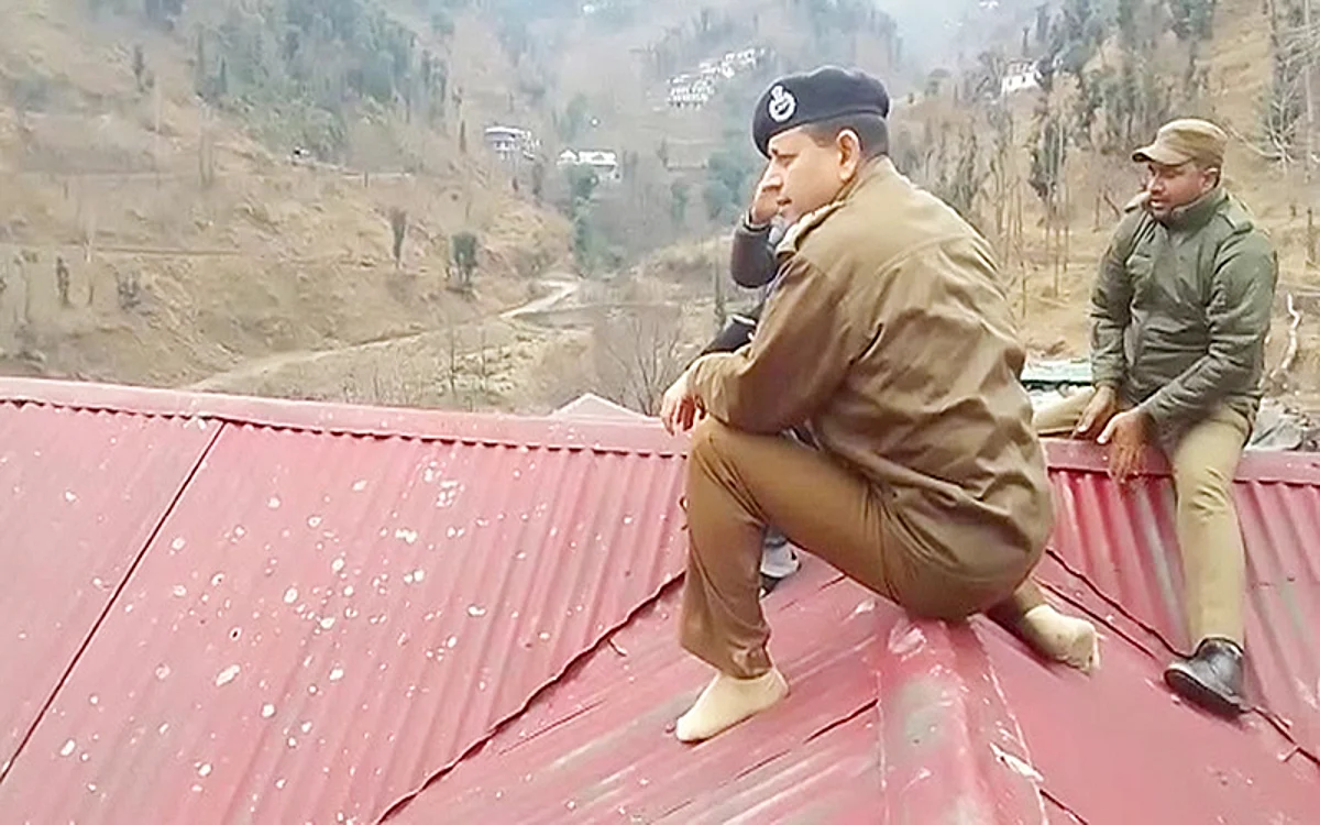 Probe launched after ‘mysterious gunfire’ at ex-MLA’s house in Poonch