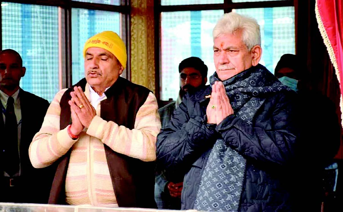 He passed explicit directions to the officials to address all the issues at the earliest.