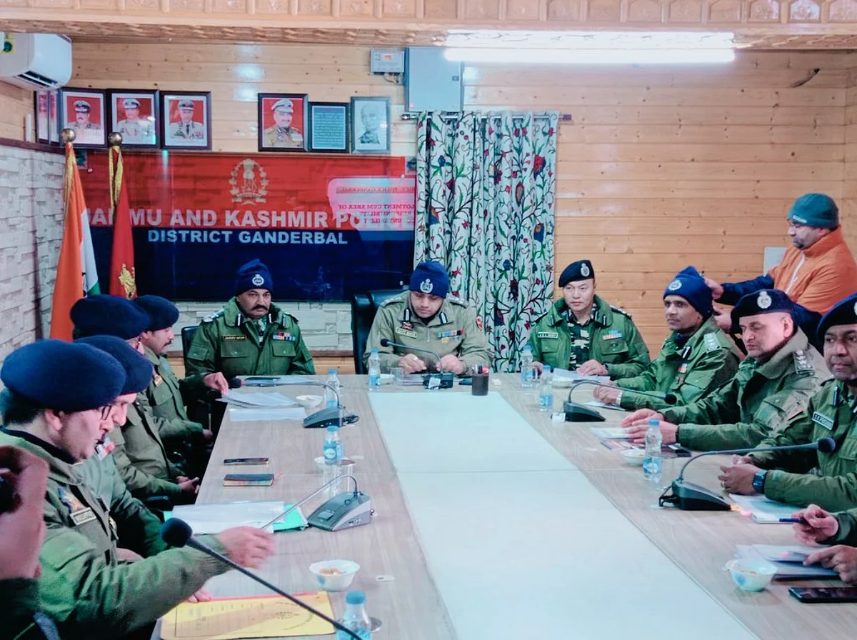 During the meeting, the DIG CKR solicited the inputs from participating officers related to the security situation having ramifications upon the celebrations of upcoming Republic Day in the district.