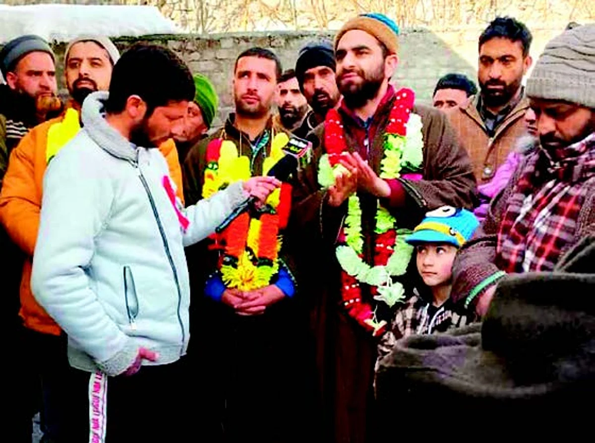 The newly elected Chairman CSG Irfan Raina has expressed gratitude to the people for reposing faith on him.