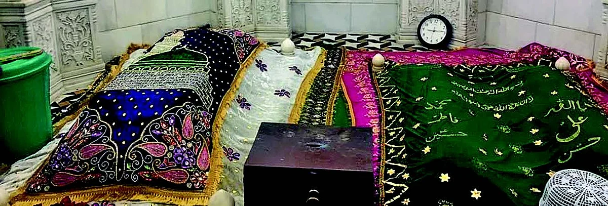 "Sirhindi (RA) learnt and memorized the Holy Qur’an by the help of his father."