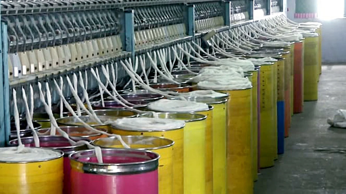 Allowing future option trading of cotton is not at all a good idea, because the moment that is allowed, MNCs’ cartel will start offloading their products in the market, disturbing the domestic market, is the opinion of Rinku Pandya, Secretary of the Cotton Association of India.