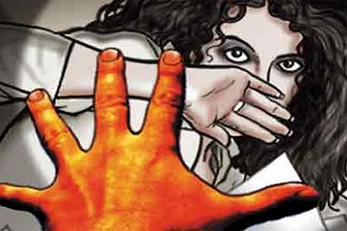 Acid attack case: HC directs govt to seek info on victim’s treatment cost