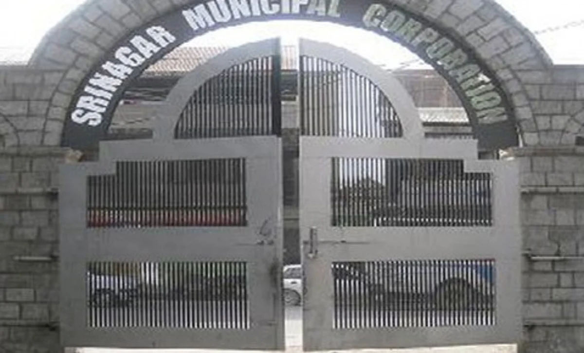 Master Plan violations in Sgr: MoS housing Suspends 4 SMC officials