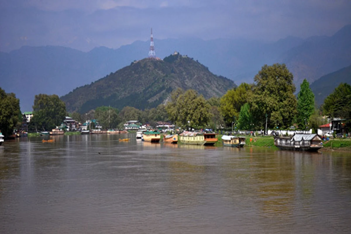 J&K seeks central funds for phase-2 Jhelum flood management plan