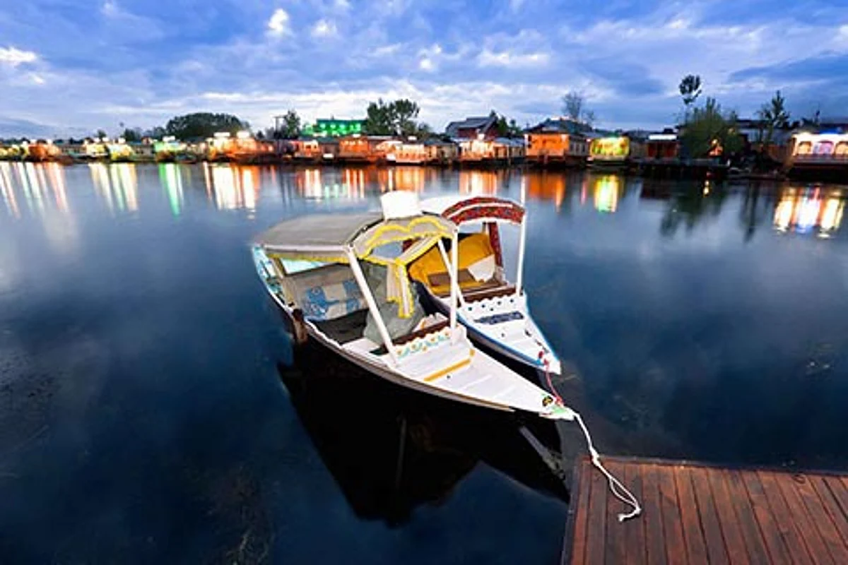 GoI promotes Kashmir tourism in Canada
