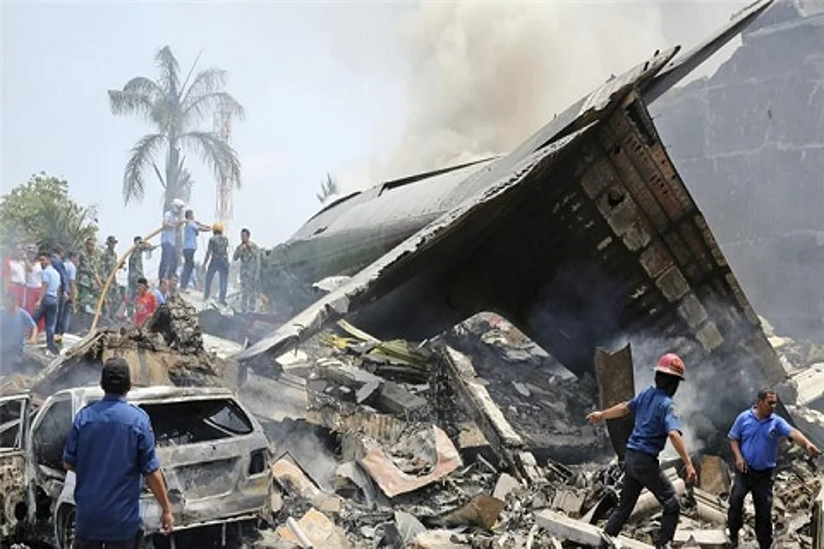Indonesian military plane crash toll rises to 141