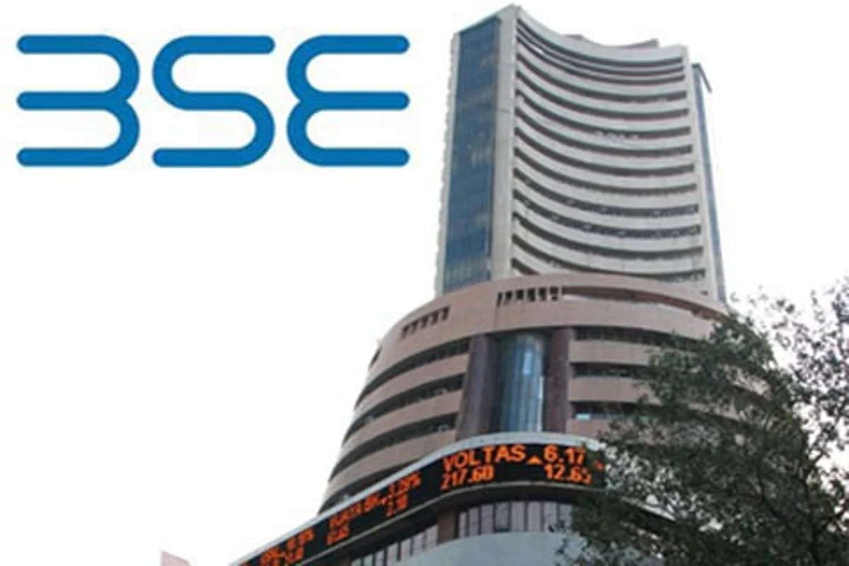 Sensex slumps 361 points; Nifty ends below 17,550