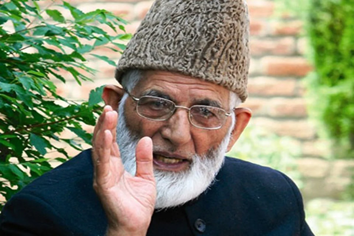 Geelani vows to resist settlement of retired soldiers in Kashmir