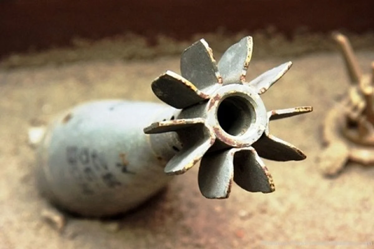 Live mortar shell found, defused in Budgam