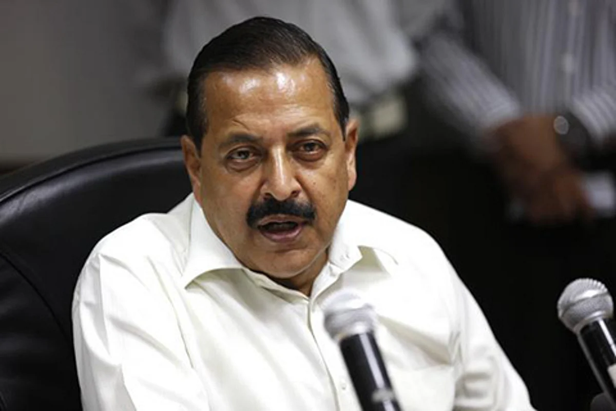 Jitendra Singh bats for Dogra certificates for Jammu youth