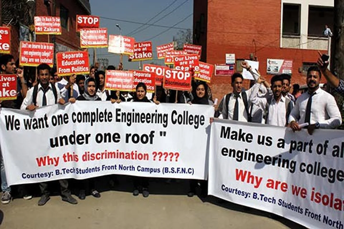 B tech students stage protest