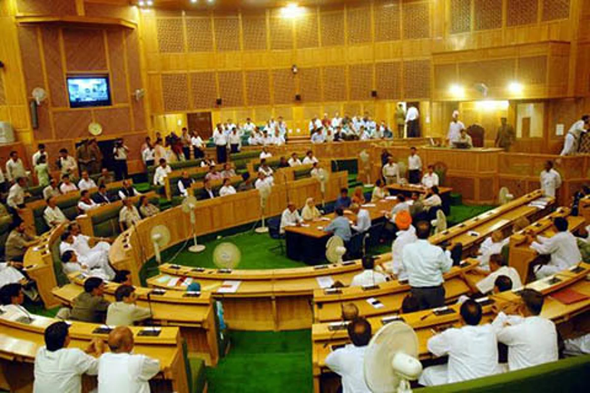 Bring temple Bill in next Assembly session: Pandit org to Kashmir govt