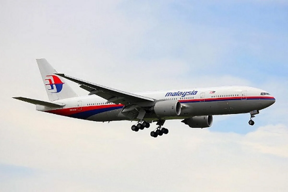 Malaysian Airlines flight MH17 brought down by BuK missile, confirms Dutch probe
