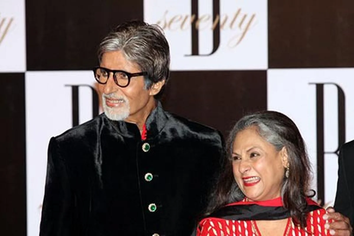 Big B apologises to South African fan