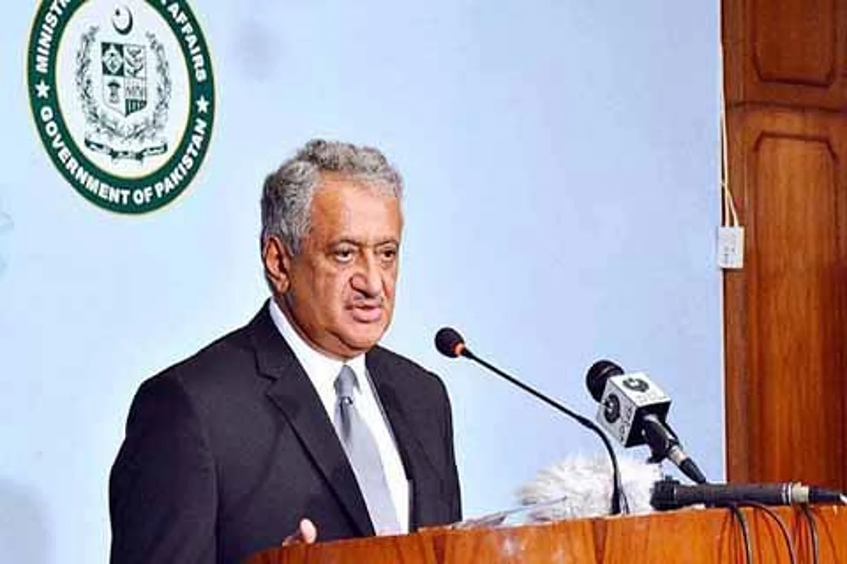 Pakistan invites India for Asian conference