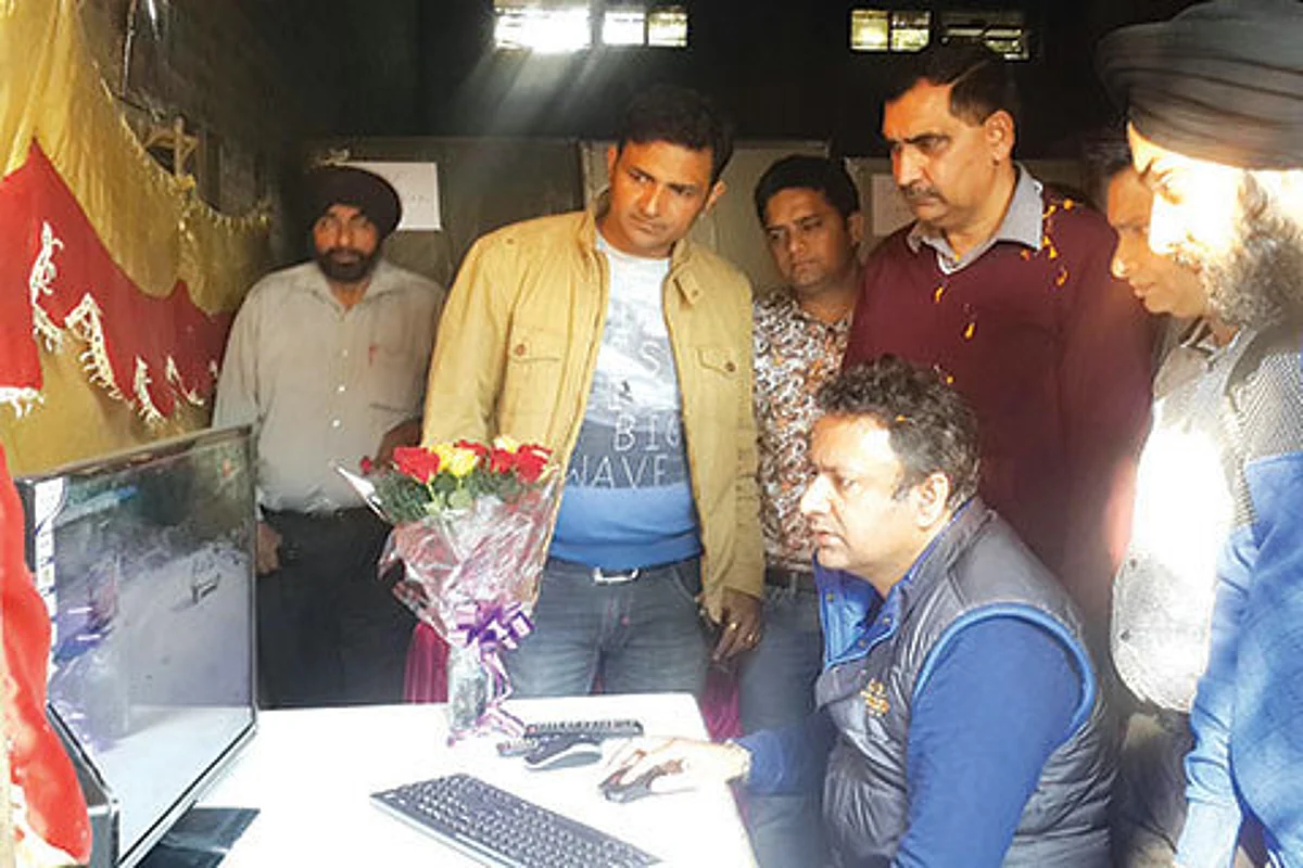 Govt to give facelift to 1284 CAPD godowns in Kashmir
