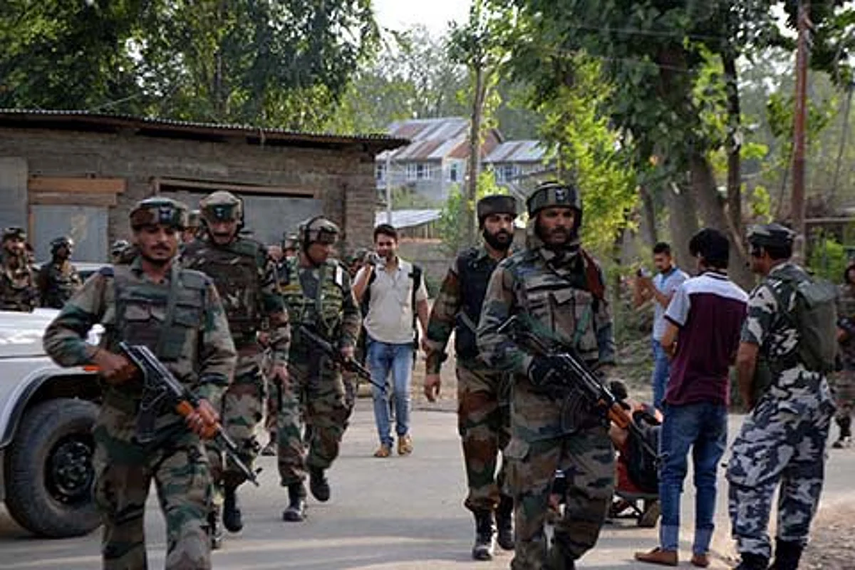 Three Hizb militants killed in Ashmuqam gunfight: Police