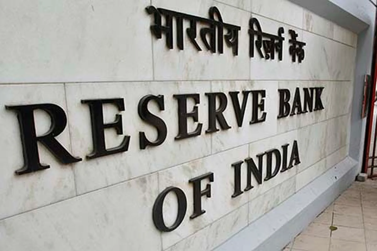“Disburse 8.7% interest on SDS for 2015”