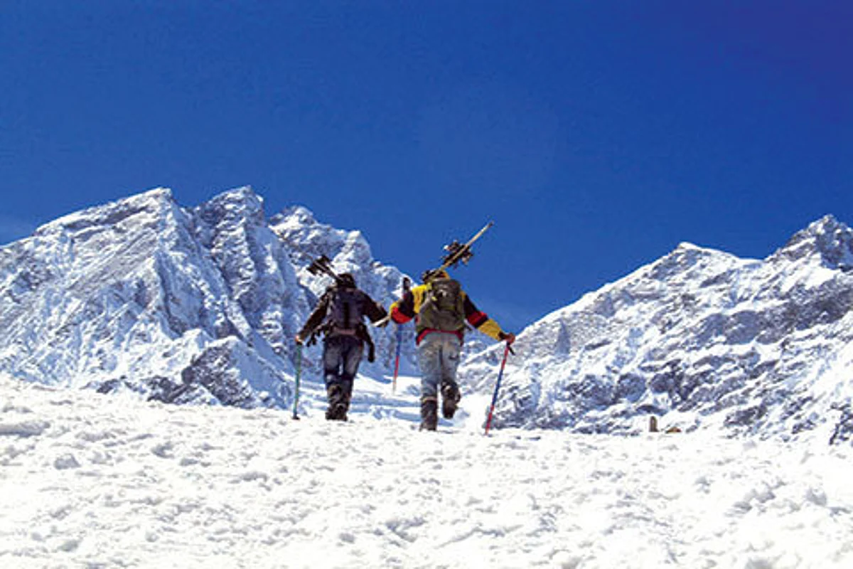 Doon school students participate in ice-skating camp